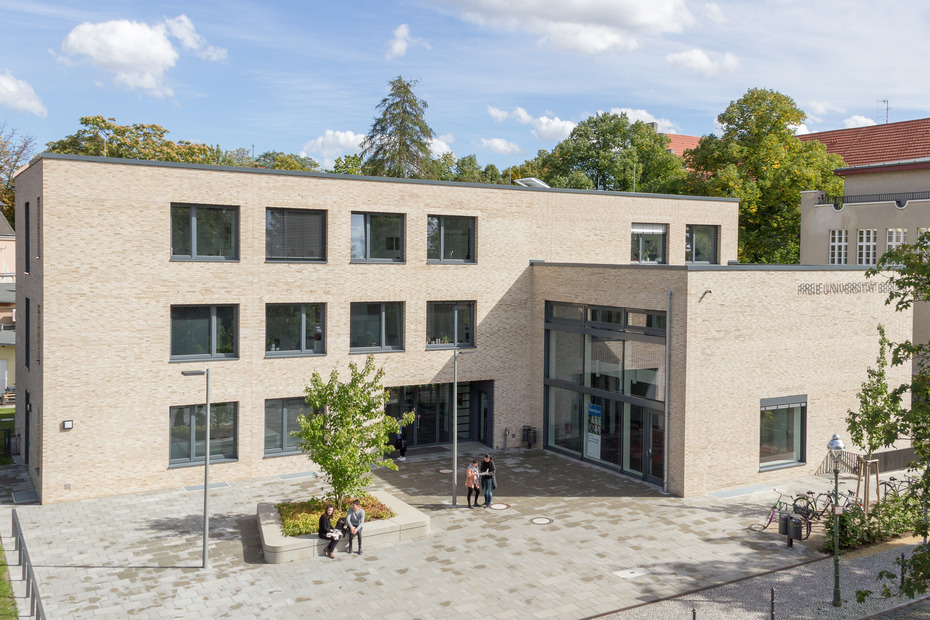 Student Services Center (SSC) of the Freie Universität Berlin