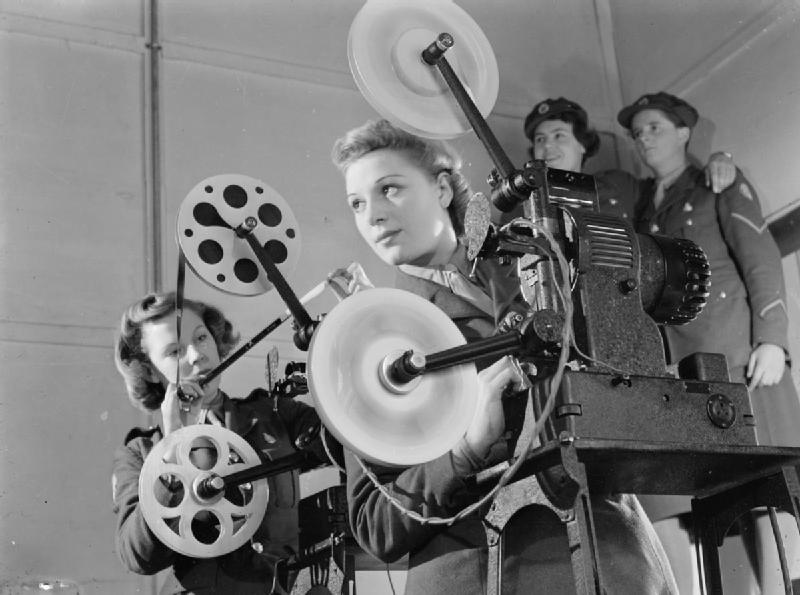 Ats Filmvorführerinnen, Aldershot, Hampshire, England, GB, 1941