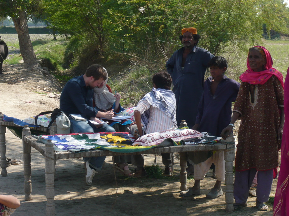 Studierender beim Interview in der Region Sindh, Pakistan
Quelle: S. Schütte
