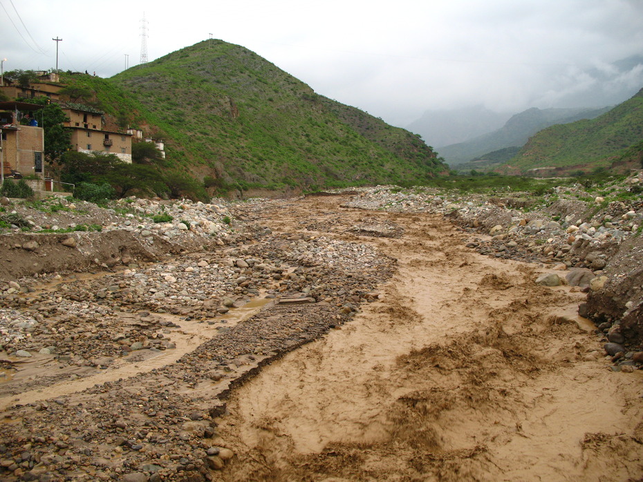 Stark sedimentführender Fluss in den peruanischen Anden
Quelle: Ch. Reinhardt-Imjela