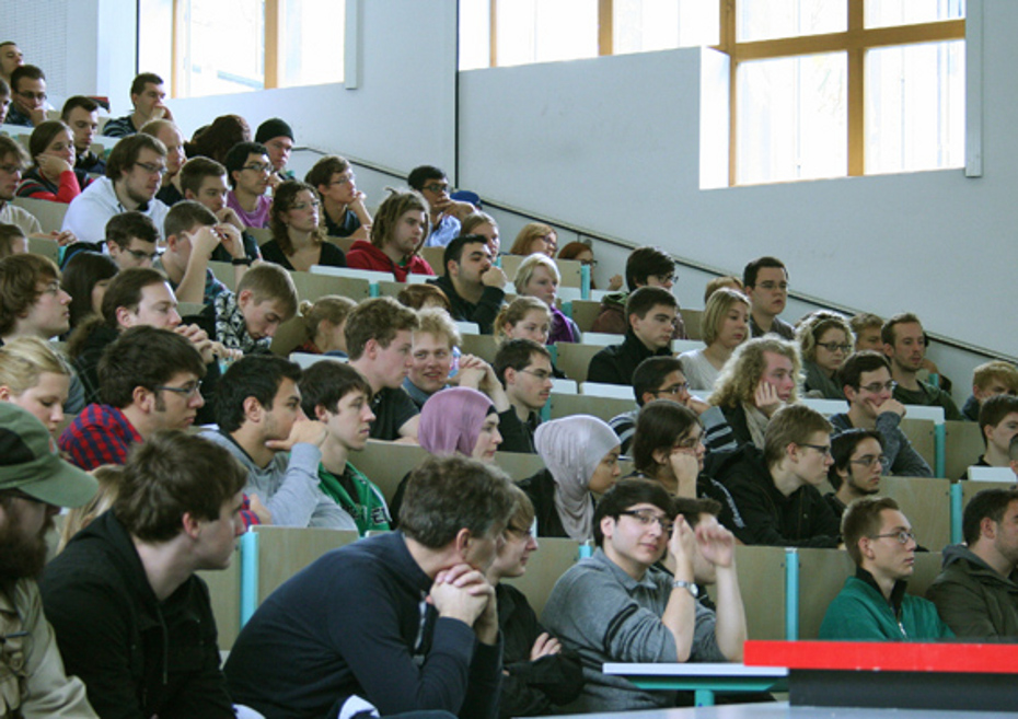 Studierende in einer Vorlesung
Quelle: Christian Zick