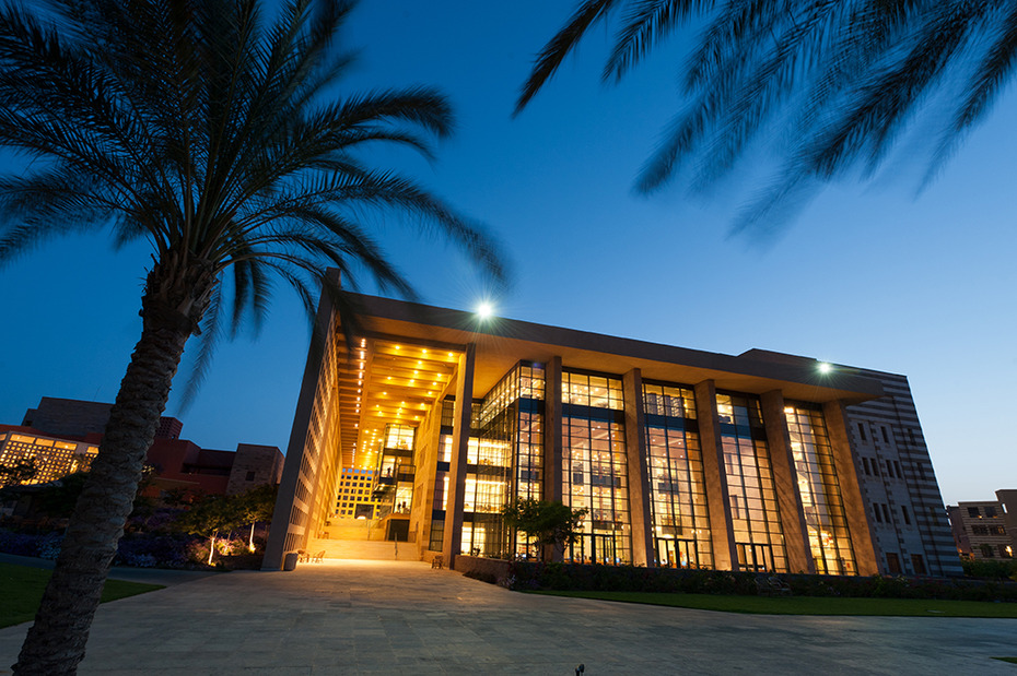 Bibliothek der American University of Cairo, Campus New Cairo, 2011