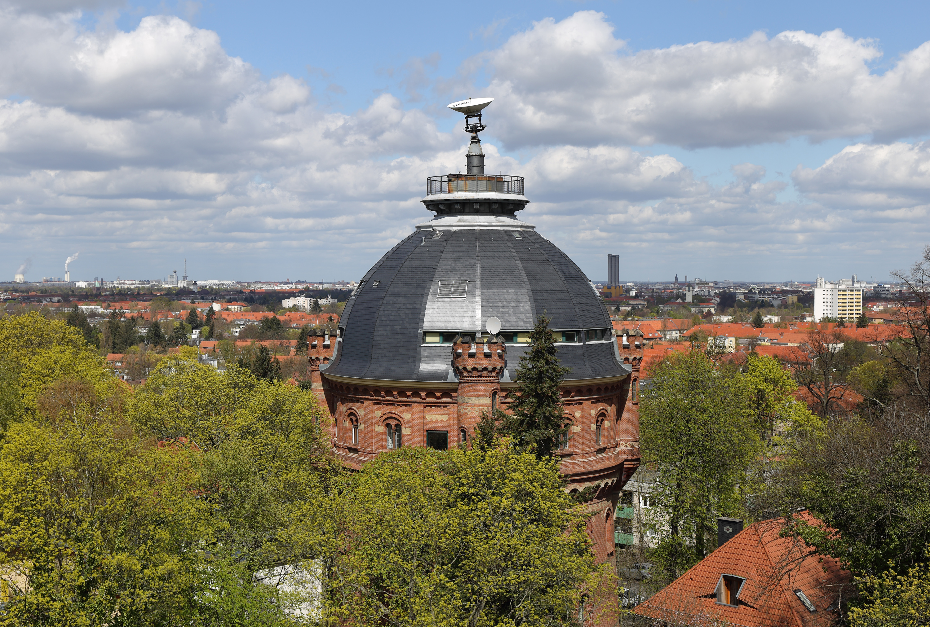 Wetterturm auf dem Institutsgelände