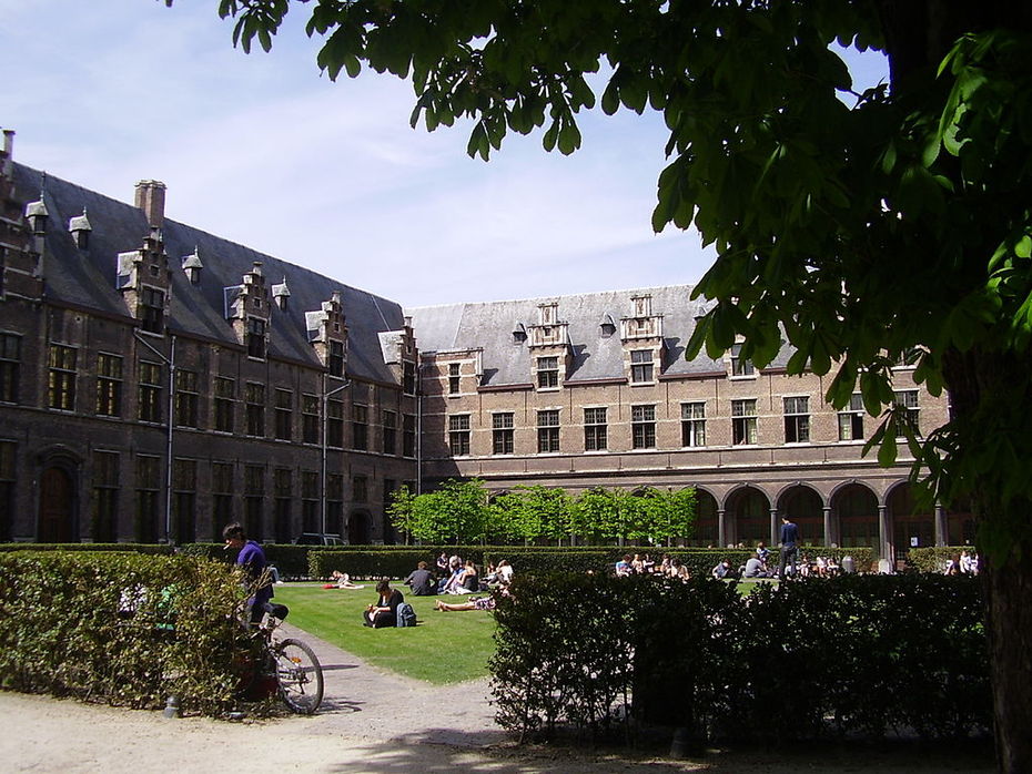 Innenhof der Universität Antwerpen