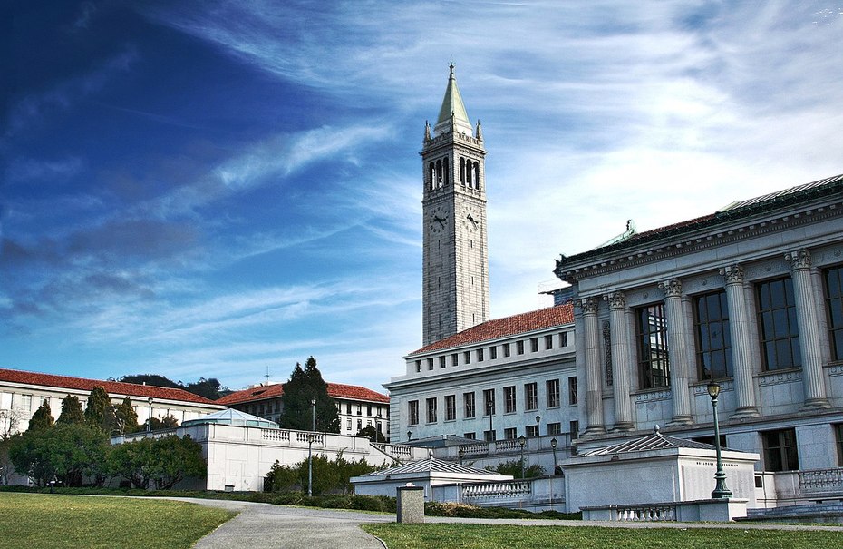 Campus of the UC Berkeley in Berkeley, California, United States. Photo taken on Memorial Glade, showing the Doe Memorial Library as well as Sather Tower (The Campanile) in the background.