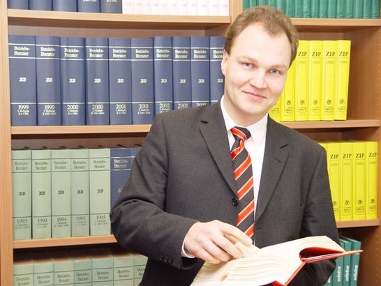 Ein Jurist bei der Arbeit
Quelle: Roland Franke