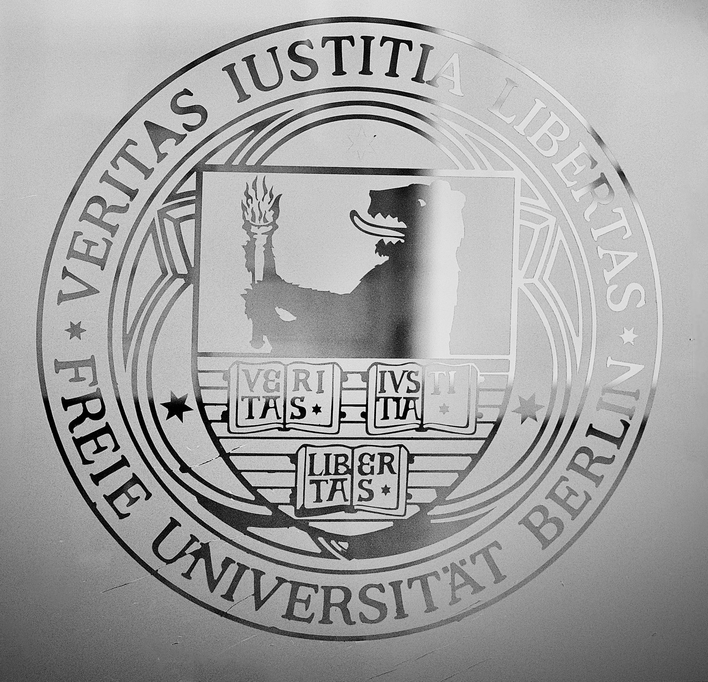 Veritas Iustitia Libertas