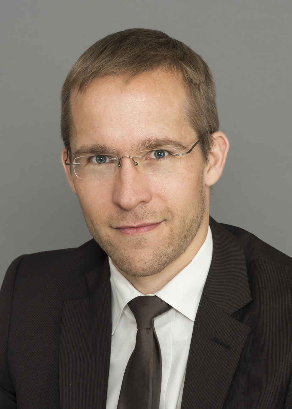 Dr. Martin Kipping, Advisor to the Executive Director for Germany, The World Bank Group, Email: martin.kipping@gmx.net, LinkedIn: https://www.linkedin.com/profile/view?id=230089835
Quelle: Dr. Martin Kipping