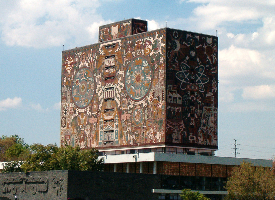 Zentralbibliothek der Universidad Nacional Autónoma de México (UNAM) in Mexiko-Stadt