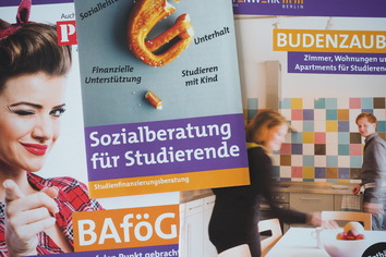 Flyer des studierendenWERKs Berlin
Quelle: Anna Lena Hahmann