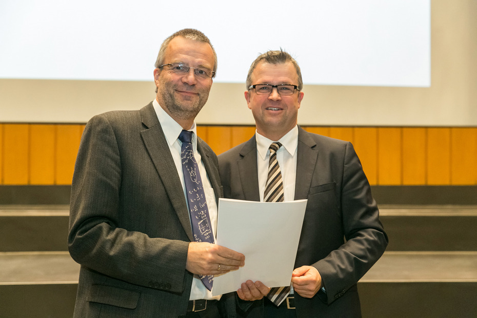 Lehrpreis-Ehrung für VWL-Professor Dr. Ronnie Schöb
Quelle: M. Fahrig